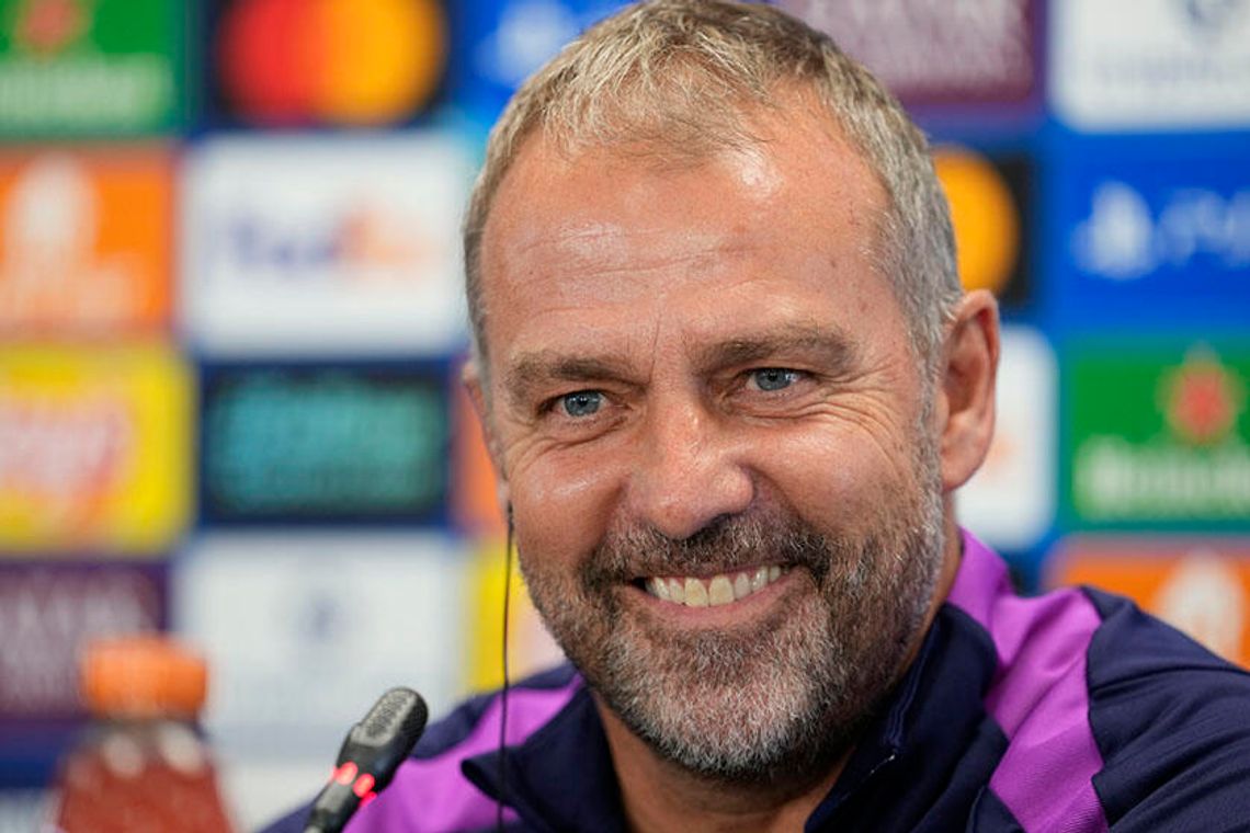 Liga Mistrzów - trener Flick: czas spędzony w Barcelonie mnie odmienił