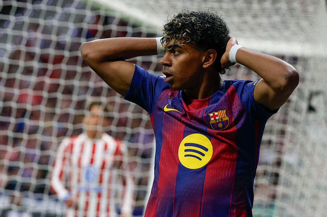 Liga Mistrzów - trener Flick wspiera Yamala w obliczu krytyki