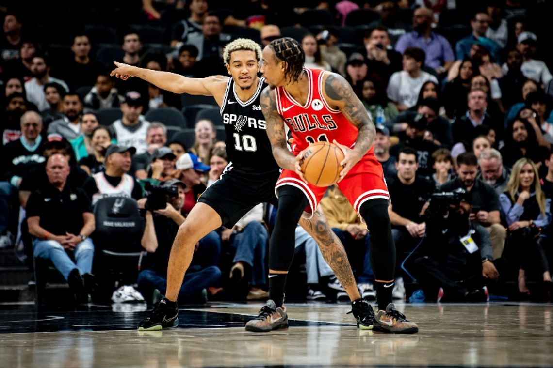 Liga NBA - 16. z rzędu porażka Spurs, czwarte kolejne zwycięstwo Bulls