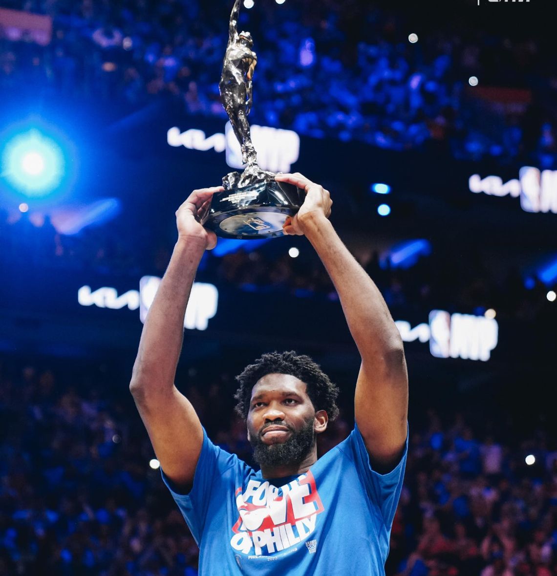 Liga NBA - Embiid odebrał nagrodę MVP, ale jego zespół przegrał z Celtics