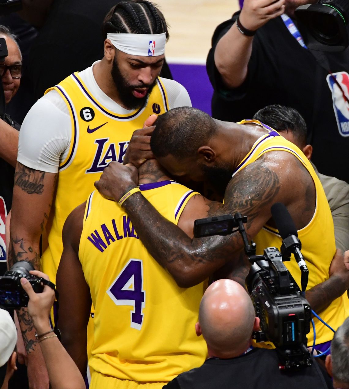 Liga NBA - Lakers i Heat awansowali do czołowej czwórki