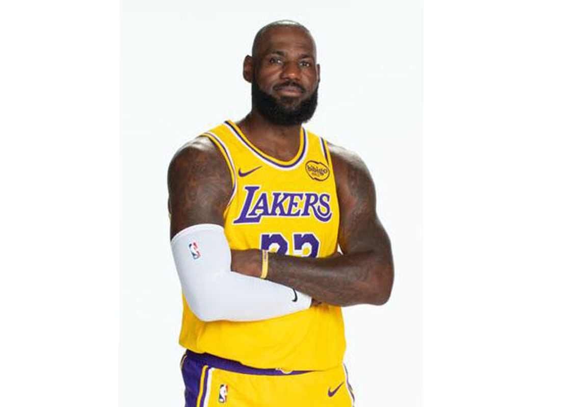 Liga NBA - LeBron James wraca do treningów z Lakers, debiut w 23. sezonie coraz bliżej Liga NBA - LeBron James wraca do treningów z Lakers, debiut w 23. sezonie coraz bliżej