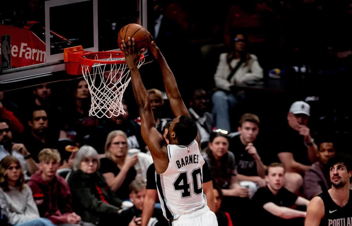 Liga NBA - Spurs o jedną wygraną od awansu