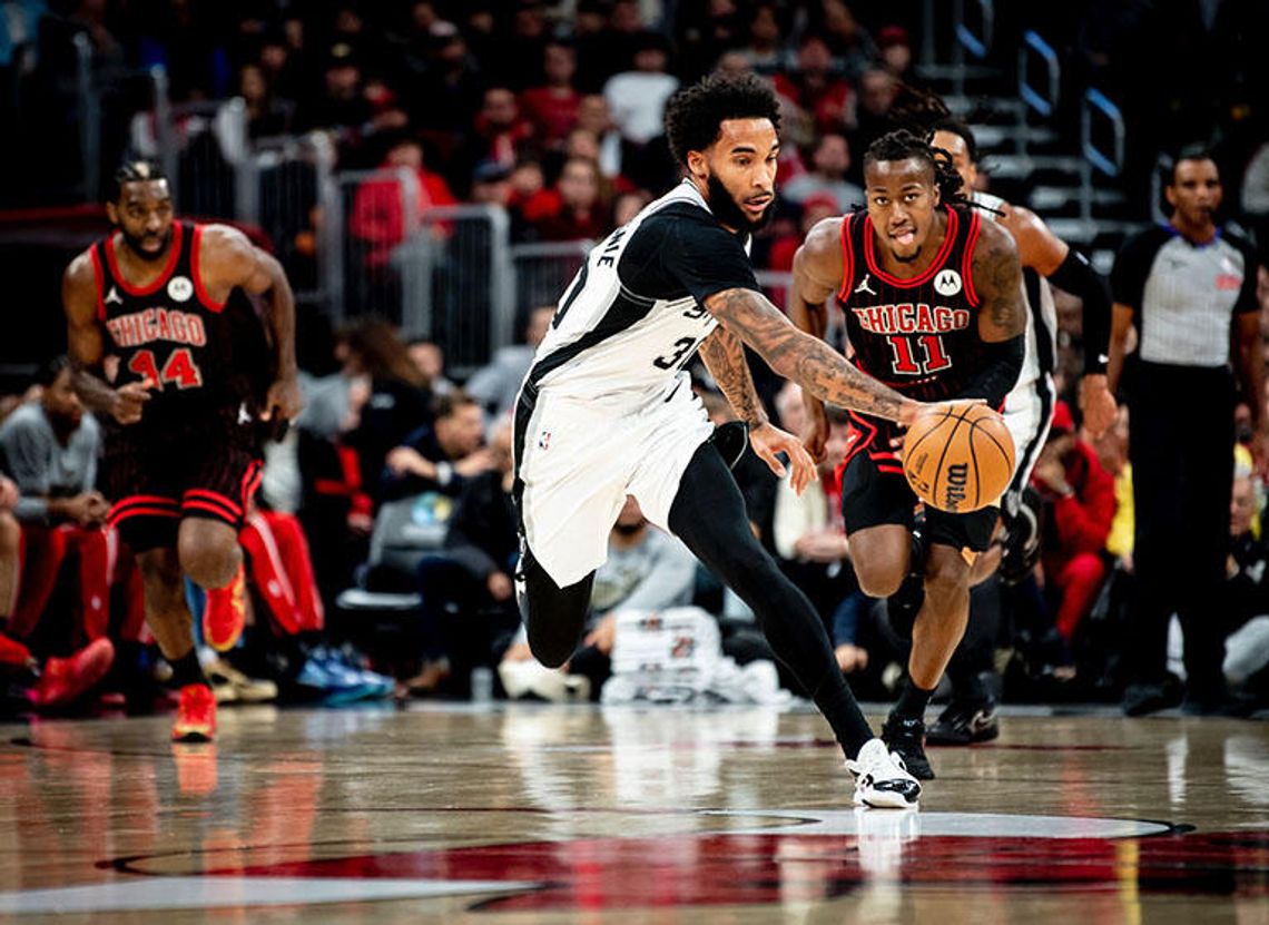 Liga NBA - Spurs wygrali w Chicago z Bulls