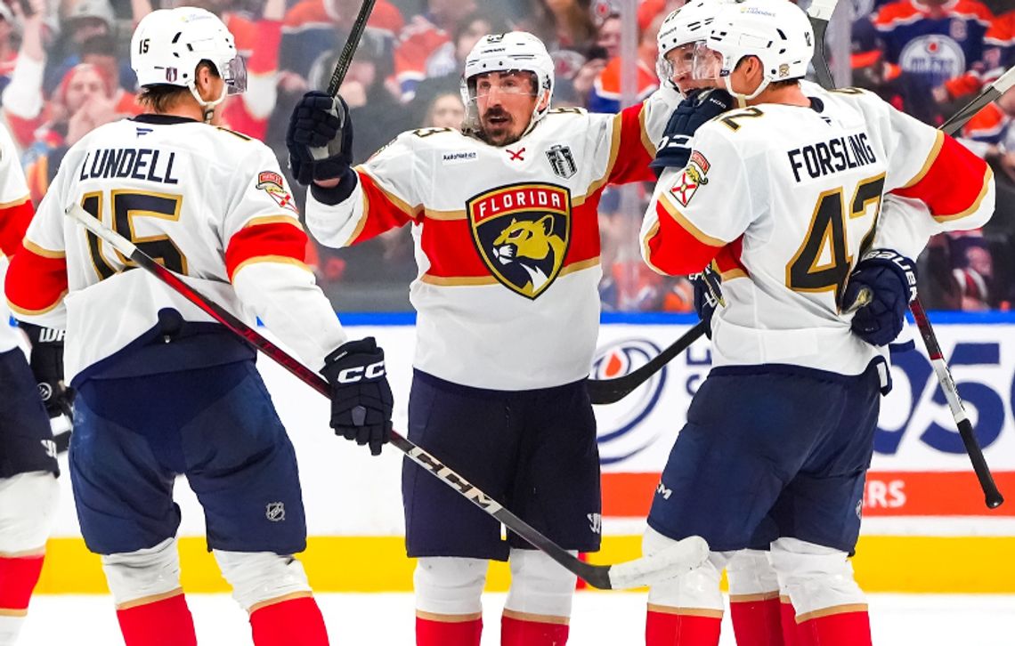 Liga NHL - Florida Panthers bliżej trofeum