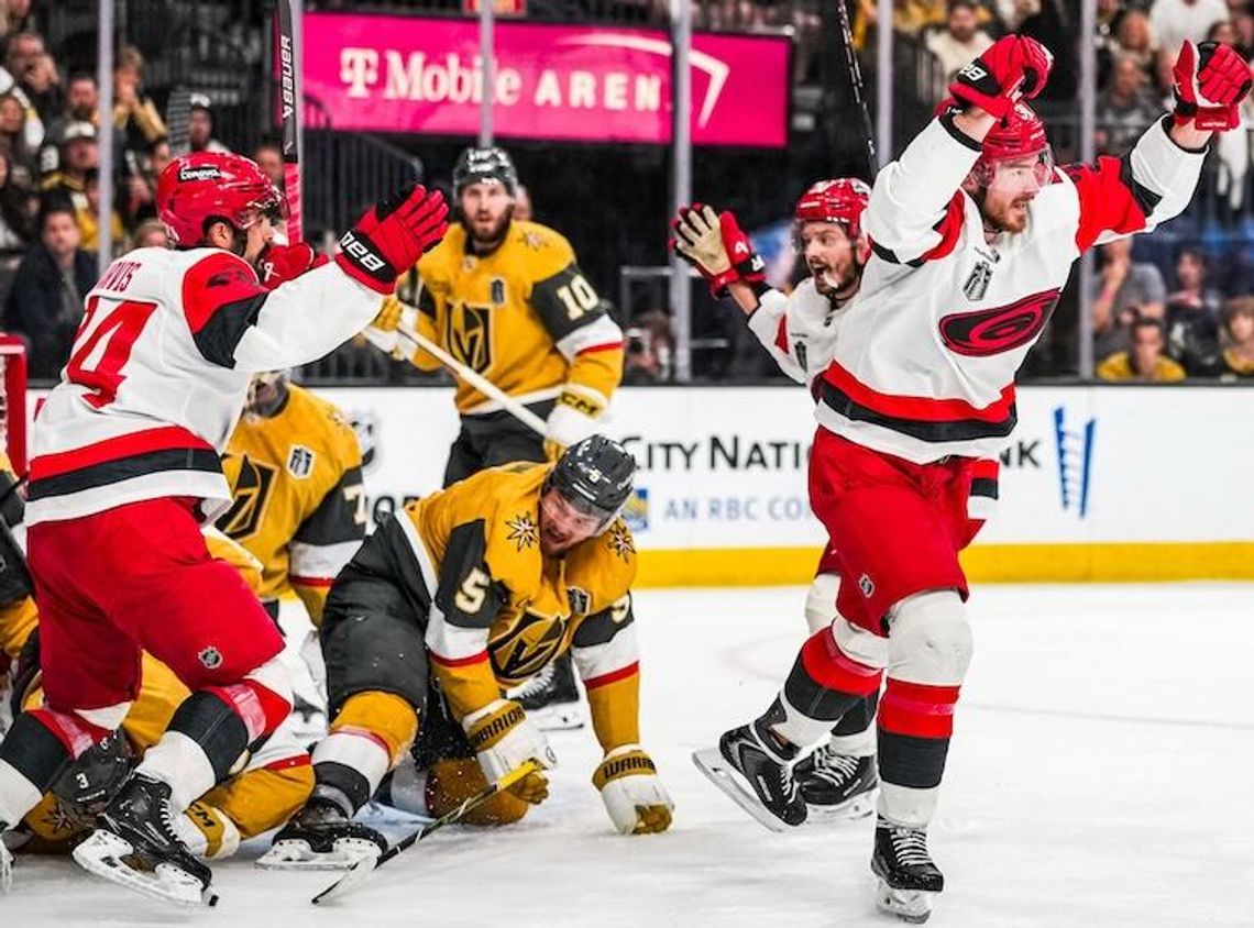 Liga NHL - niesamowita pogoń Hurricanes bez happy endu Liga NHL - niesamowita pogoń Hurricanes bez happy endu
