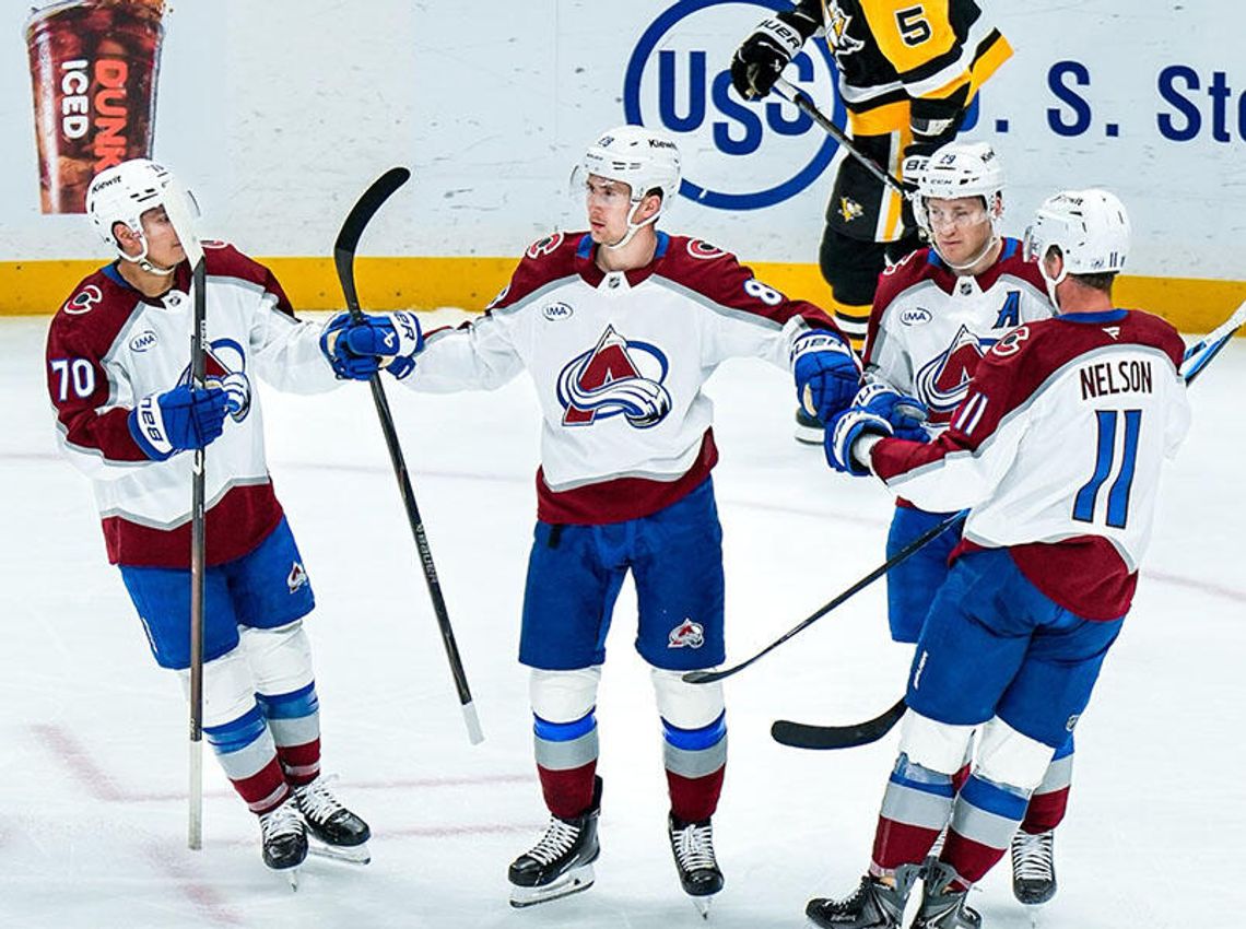 Liga NHL - trzecia z rzędu wygrana liderów z Denver Liga NHL - trzecia z rzędu wygrana liderów z Denver