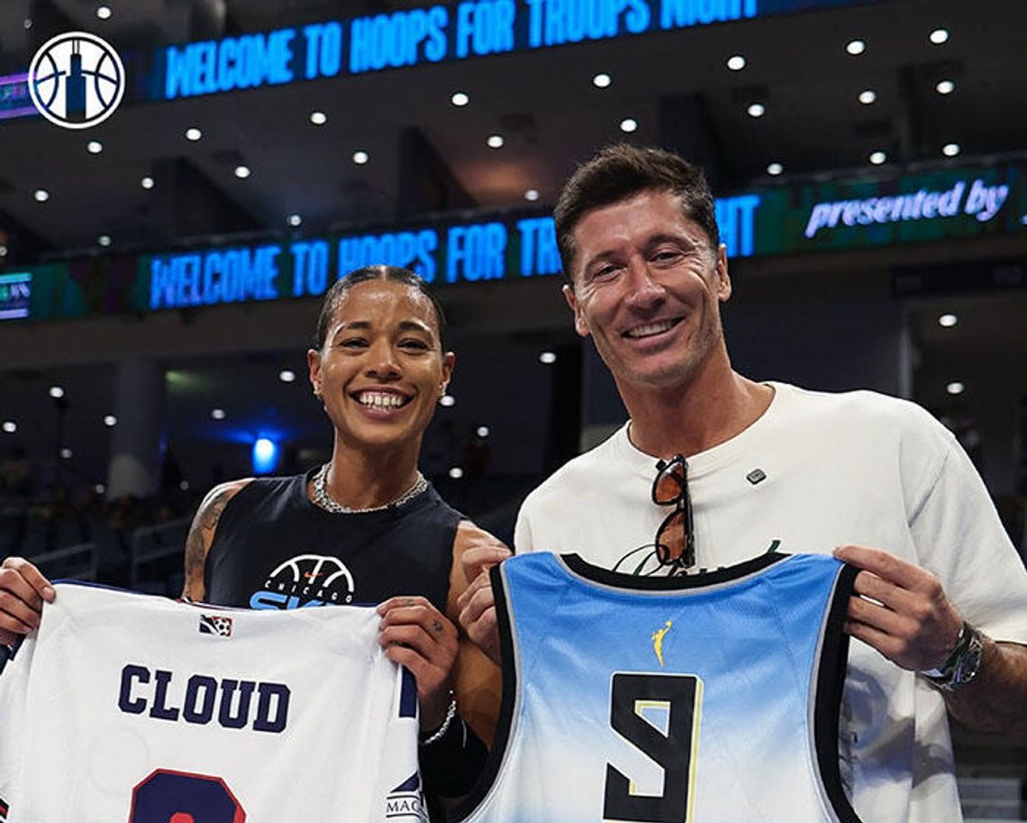 Liga WNBA - rekordowa oglądalność meczu w Chicago, wśród fanów w hali Lewandowscy Liga WNBA - rekordowa oglądalność meczu w Chicago, wśród fanów w hali Lewandowscy