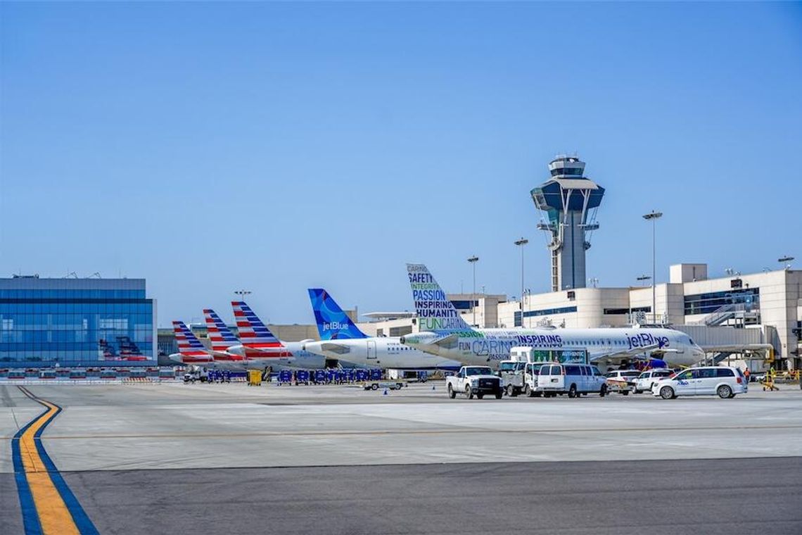 Lotnisko w Los Angeles zawiesiło loty z powodu awarii