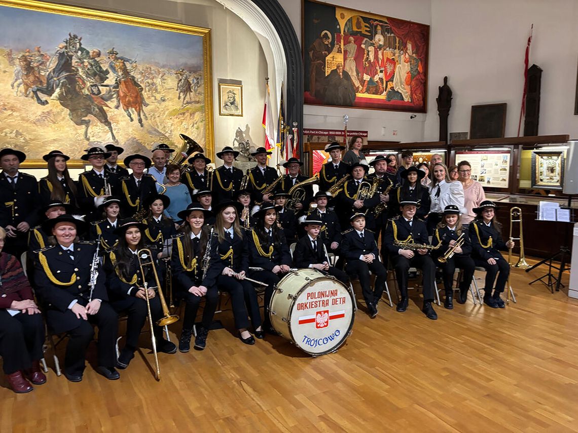 Magiczny Koncert Kolęd i Pastorałek w wykonaniu Polonijnej Orkiestry Dętej „Trójcowo”