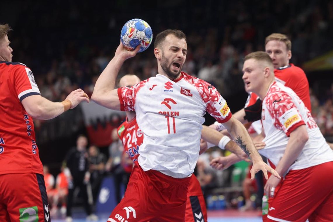 ME piłkarzy ręcznych - falstart Polaków. Norwegia poza zasięgiem