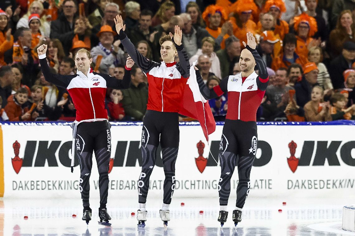 ME w łyżwiarstwie szybkim - złoto drużyny sprinterskiej z rekordem Polski i toru w Heerenveen