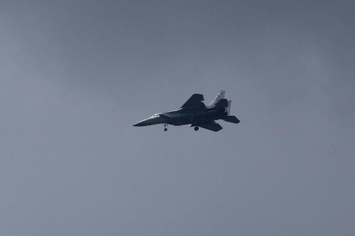 Media: amerykański oficer, zestrzelony nad Iranem, pomagał kierować ogień na siły irańskie Media: amerykański oficer, zestrzelony nad Iranem, pomagał kierować ogień na siły irańskie