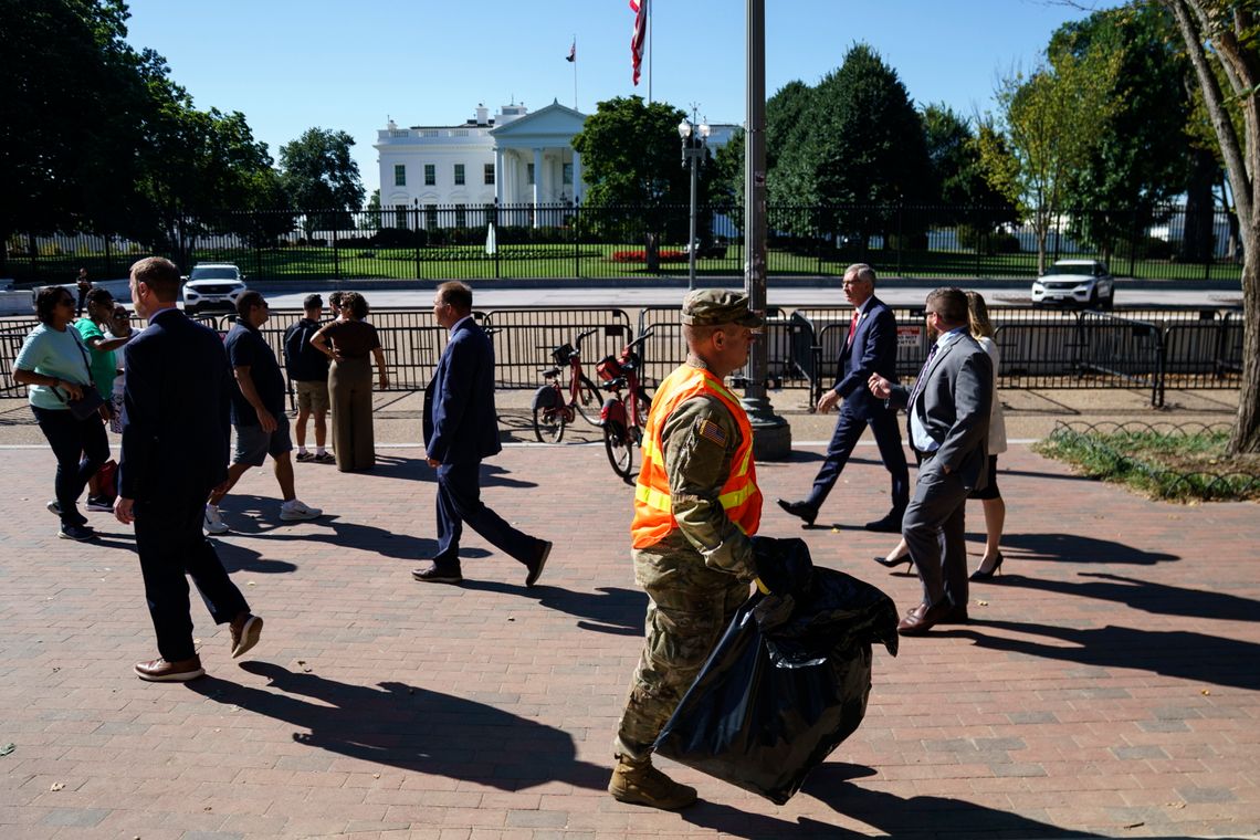 Media: do końca listopada wydłużono misję Gwardii Narodowej w Waszyngtonie