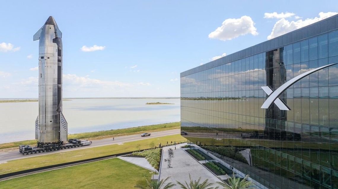 Media: SpaceX Muska otrzyma kontrakt na satelity do tarczy antyrakietowej Złota Kopuła