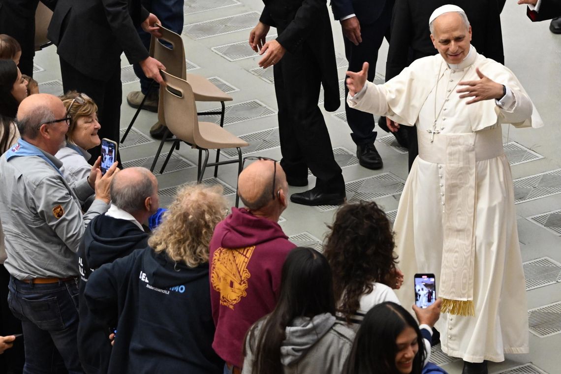 Medialny styl papieża Leona Medialny styl papieża Leona