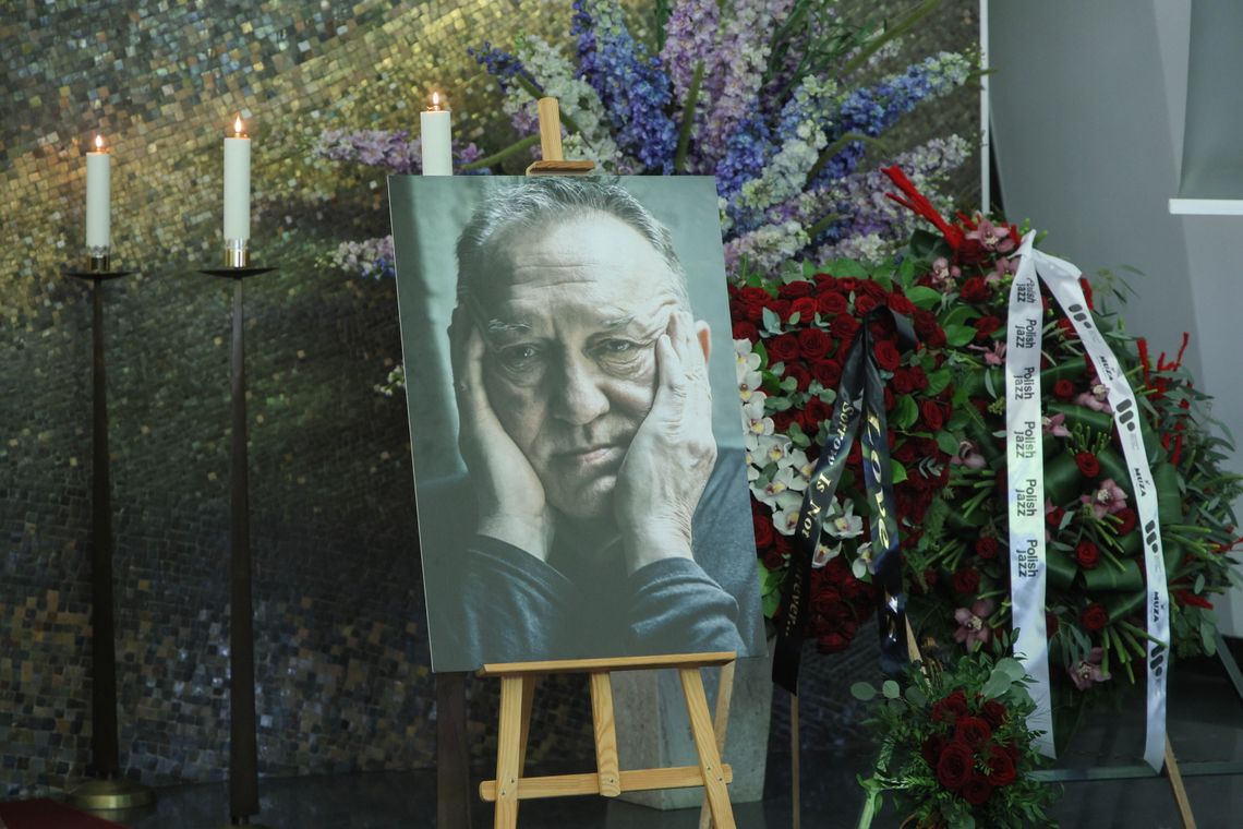 Michał Urbaniak spoczął na warszawskich Powązkach Michał Urbaniak spoczął na warszawskich Powązkach