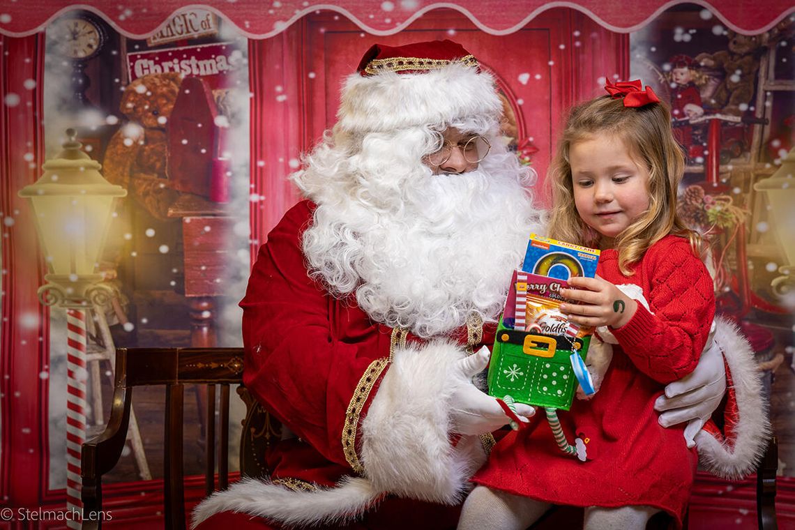 Mikołajki w Związku Narodowym Polskim – świetna zabawa i szlachetny cel