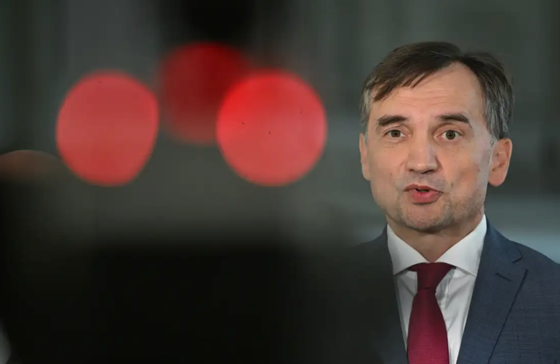 Minister sprawiedliwości: jeżeli Ziobro jest w USA, to w poniedziałek wystąpimy o ekstradycję