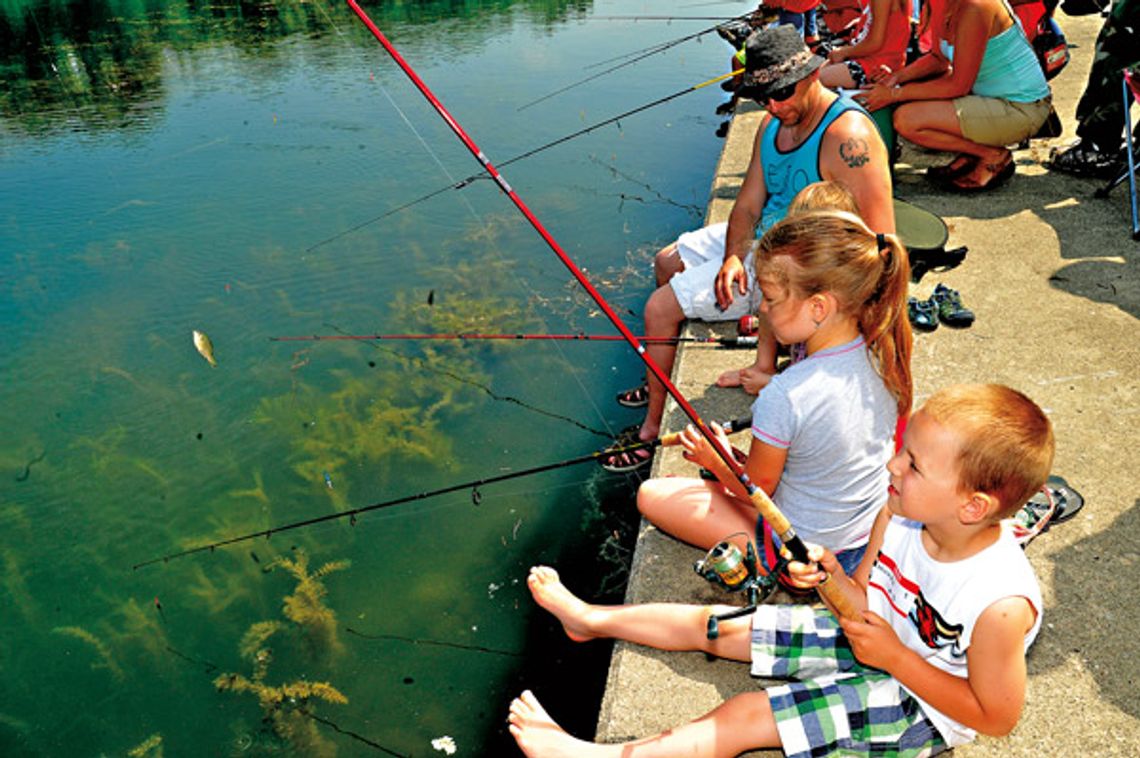 Młodzi wędkarze połknęli haczyk. Doroczne zawody z Polish Fishing and Hunting Club