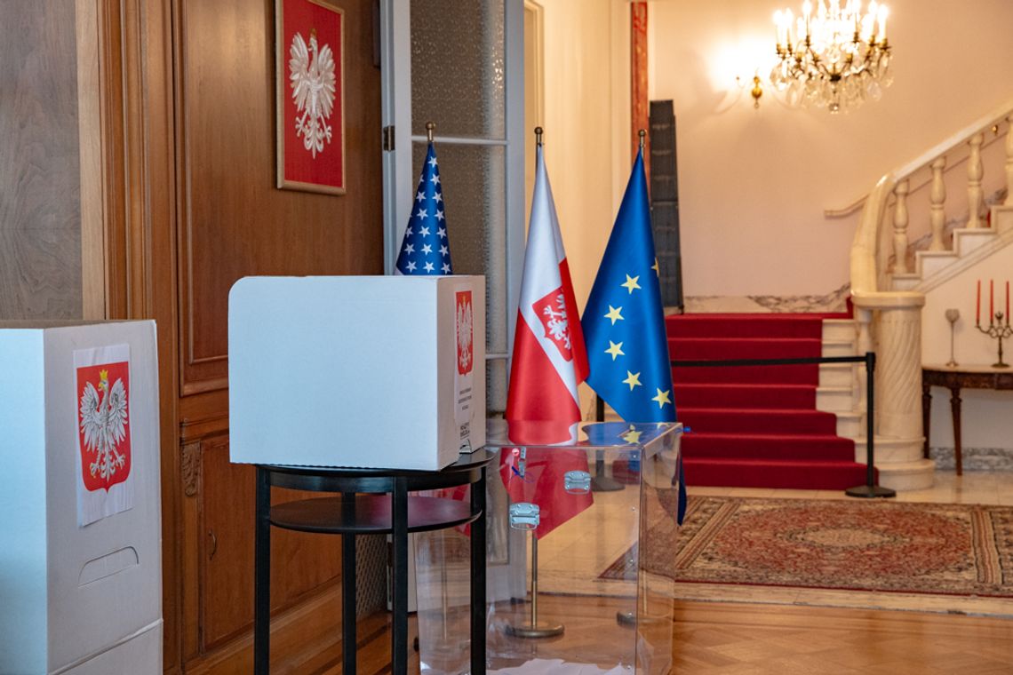 MSZ: Ponad 695 tys. polskich obywateli zarejestrowało się za granicą na wybory prezydenckie