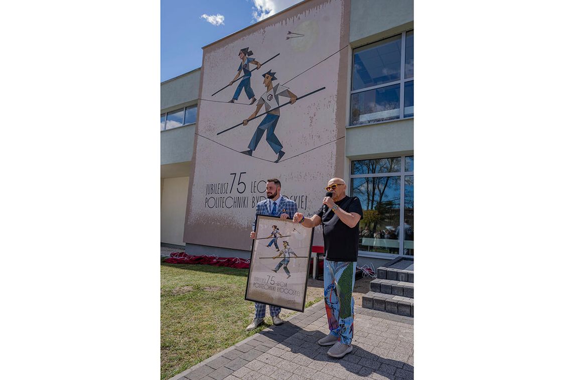 Na gmachu Politechniki Bydgoskiej odsłonięto mural zaprojektowany przez Andrzeja Pągowskiego