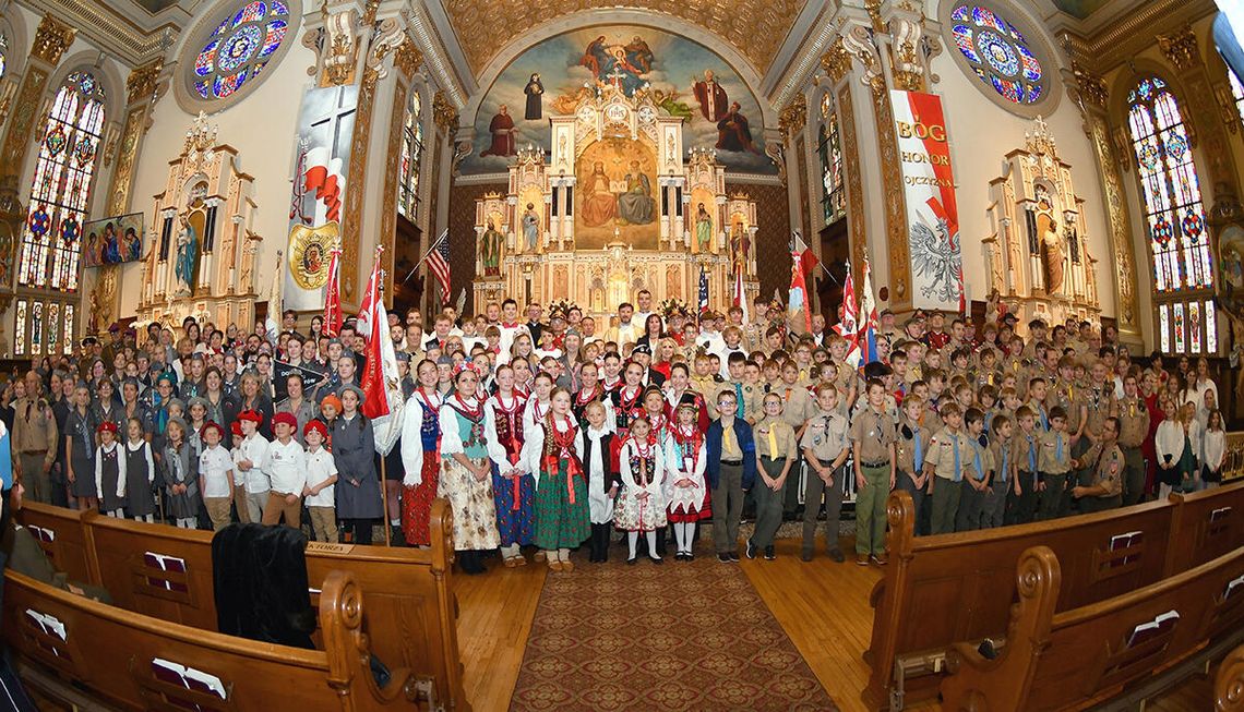 Narodowe Święto Niepodległości Polski z harcerzami w Chicago Narodowe Święto Niepodległości Polski z harcerzami w Chicago