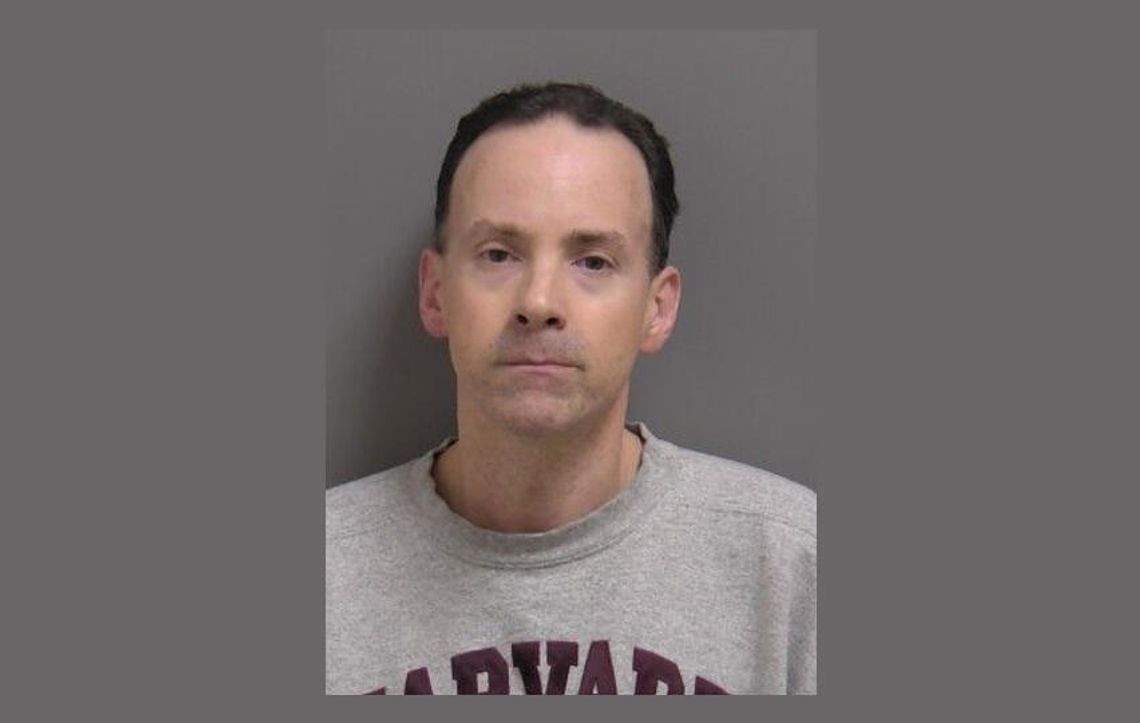 Nauczyciel szkół katolickich w rejonie Chicago zataił bujną przeszłość kryminalną