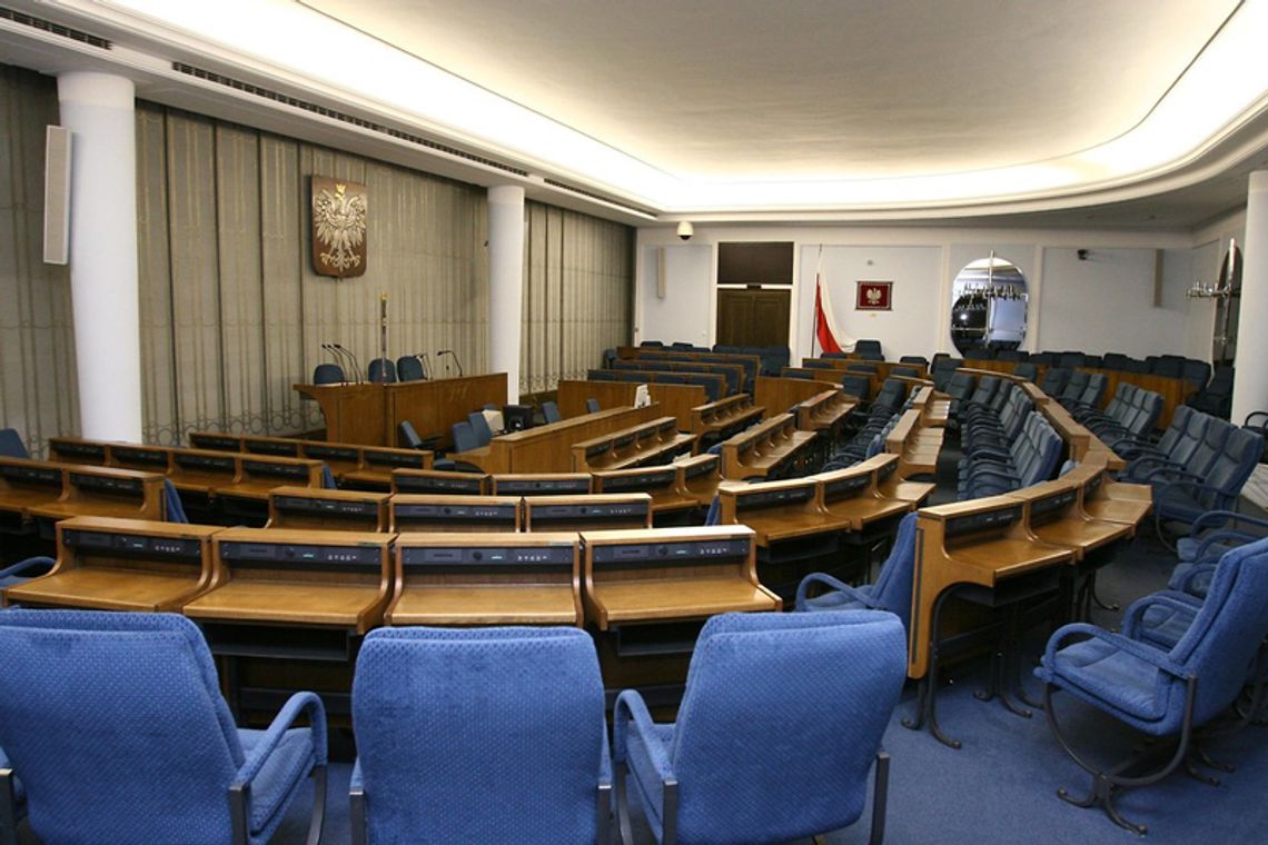 Nowela wiążącą się z przejęciem przez Senat opieki nad Polonią - podpisana