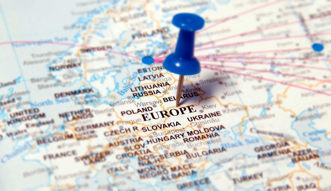 “NYT”: Europa za późno zorientowała się, że musi sobie poradzić bez USA