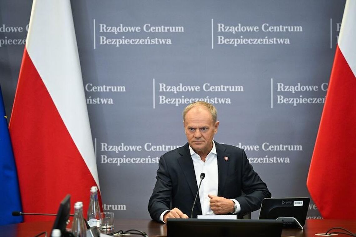 Odprawa z udziałem premiera ws. fałszywego zgłoszenia do mieszkania rodziny prezydenta