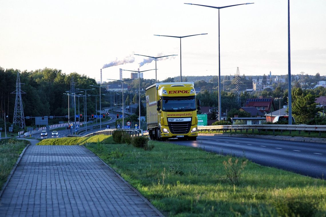 Optymalizacja tras w firmie transportowej. Wszystko, co musisz wiedzieć na ten temat!