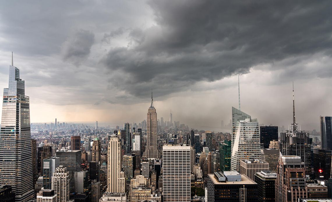 Ostrzeżenia przed powodzią i silnymi burzami w Nowym Jorku Ostrzeżenia przed powodzią i silnymi burzami w Nowym Jorku