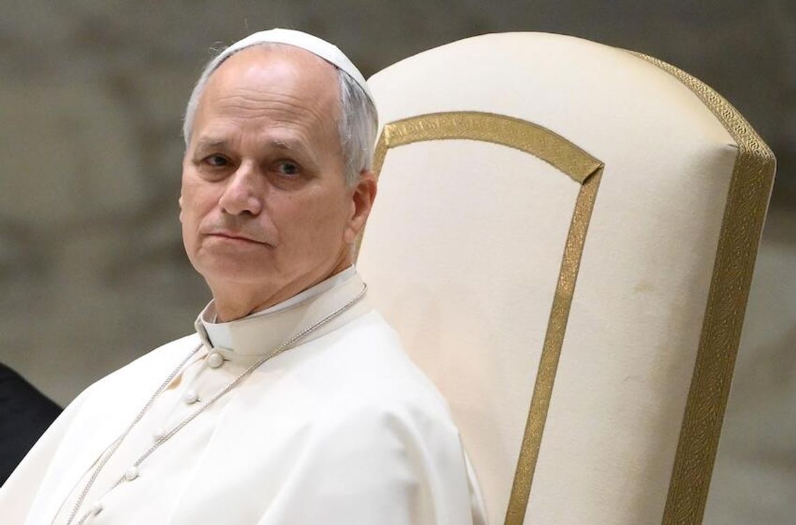 Papież przestrzegł przed bezkrytycznym poleganiem na AI