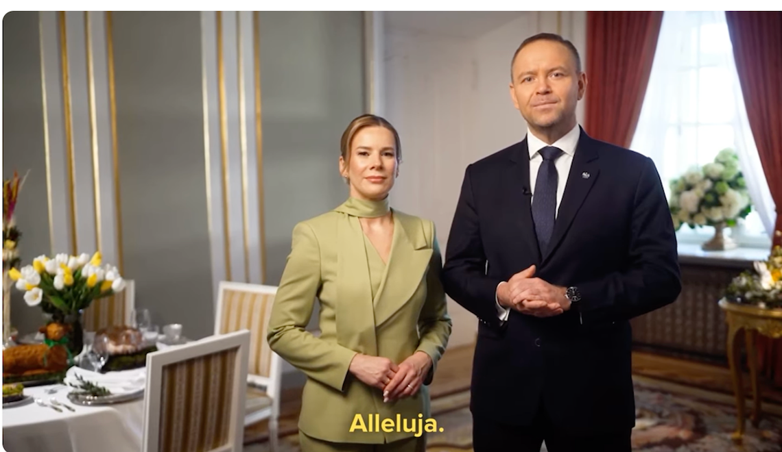 Para prezydencka złożyła Polakom życzenia wielkanocne (WIDEO) Para prezydencka złożyła Polakom życzenia wielkanocne (WIDEO)