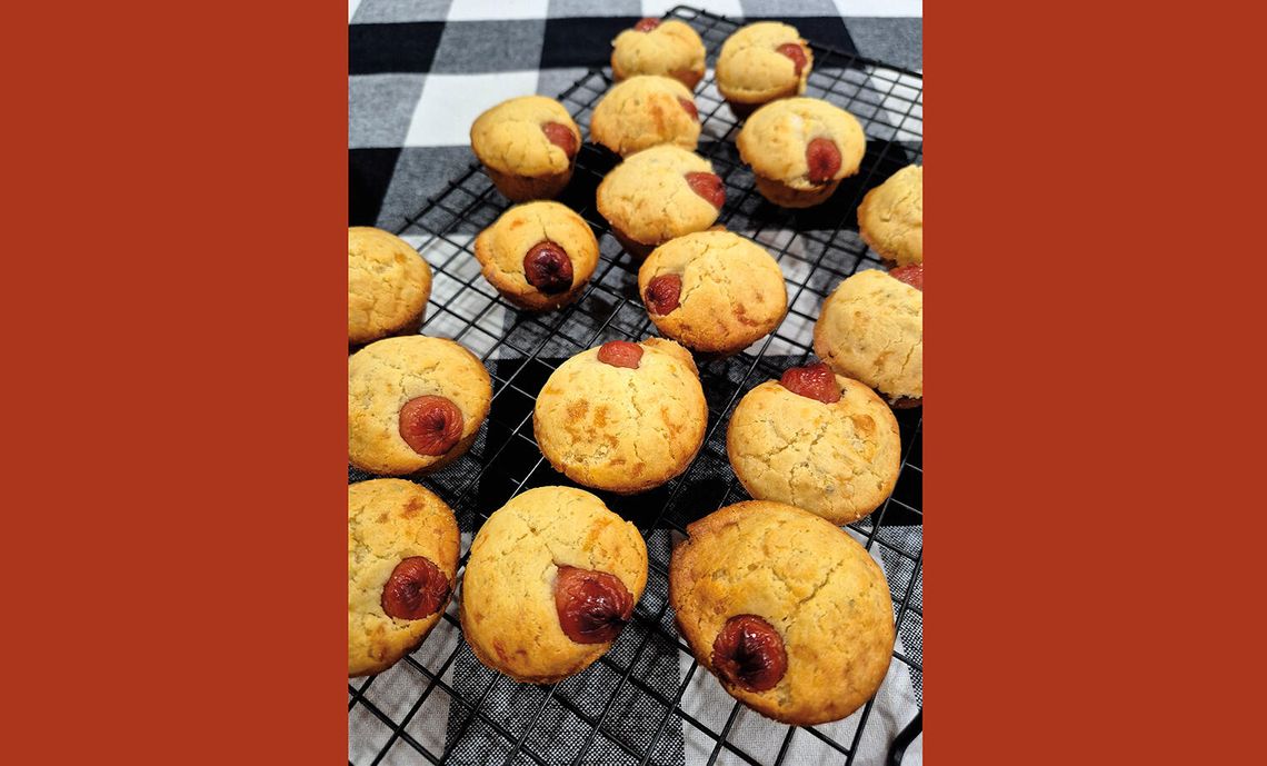 Parówki w cieście serowym