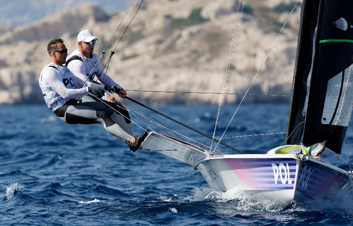 Paryż - w czwartek medalowa szansa żeglarzy, finał w strzelectwie, półfinal Świątek