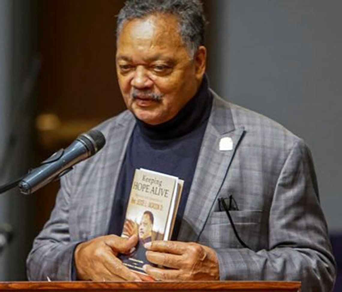 Pastor Jesse Jackson trafił do szpitala
