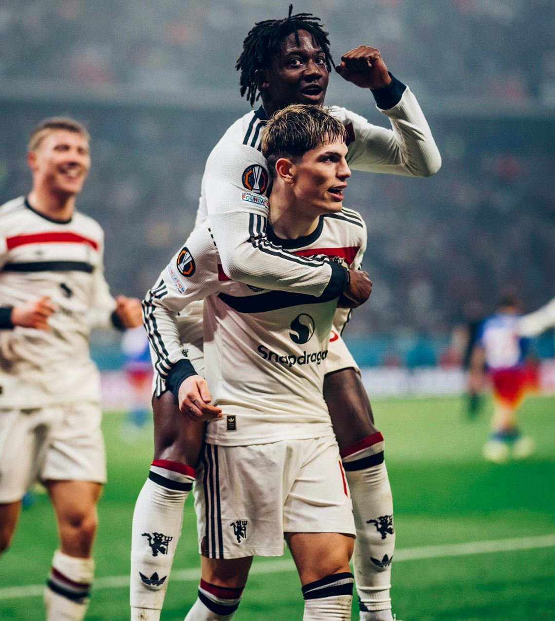 Piłkarska LE - Manchester United i Tottenham wśród drużyn z awansem do 1/8 finału