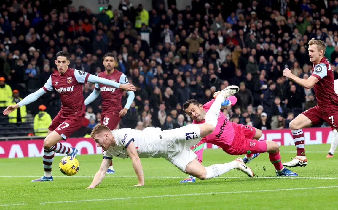 Piłkarska LE - Roma z Milanem, West Ham z Bayerem w ćwierćfinałach