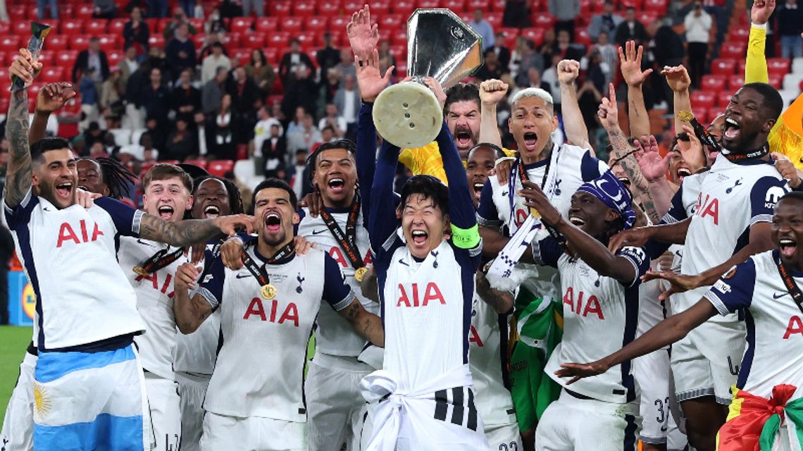Piłkarska LE - trofeum dla Tottenhamu Hotspur