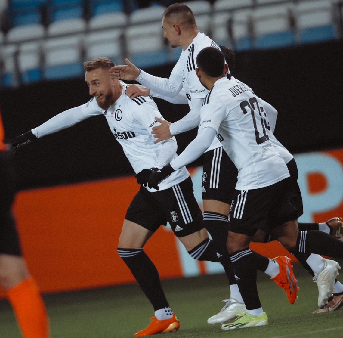 Piłkarska LK - Molde FK - Legia Warszawa 3:2. Niezła zaliczka przed rewanżem