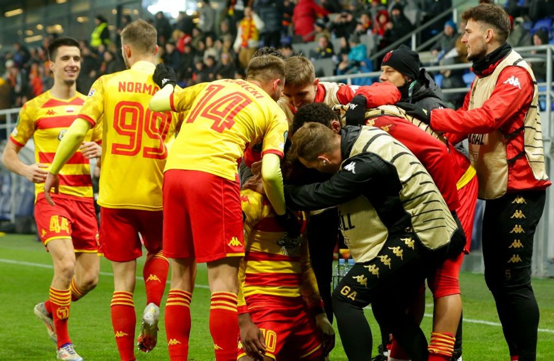 Piłkarska LK - TCS Backa Topola - Jagiellonia 1:3. Awans do 1/8 finału coraz bliżej