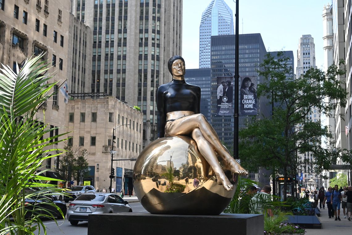 Pływacy w bezruchu na Magnificent Mile (ZDJĘCIA) Pływacy w bezruchu na Magnificent Mile (ZDJĘCIA)