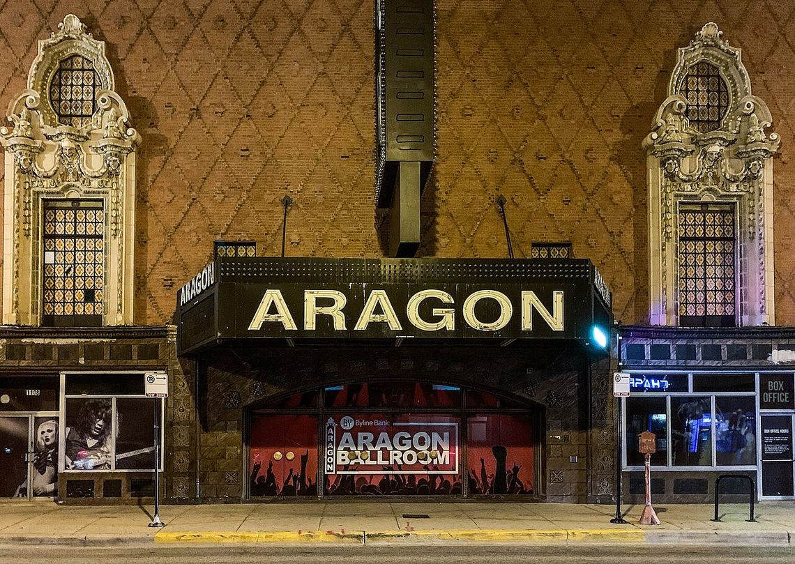 Pogróżka o podłożeniu bomby przed koncertem w Aragon Ballroom Pogróżka o podłożeniu bomby przed koncertem w Aragon Ballroom
