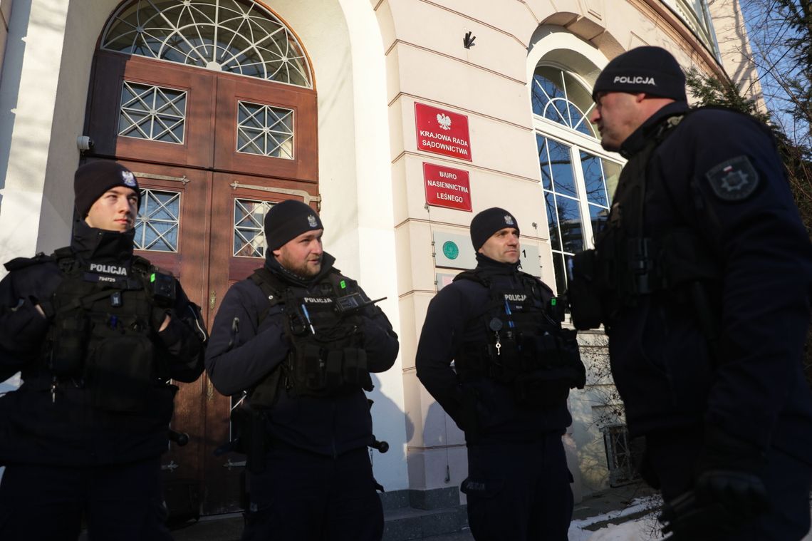 Policja weszła do siedziby Krajowej Rady Sądownictwa