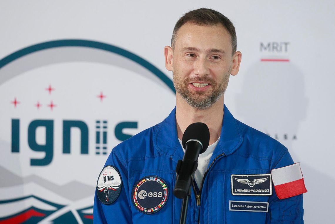 Polski astronauta wrócił do kraju Polski astronauta wrócił do kraju