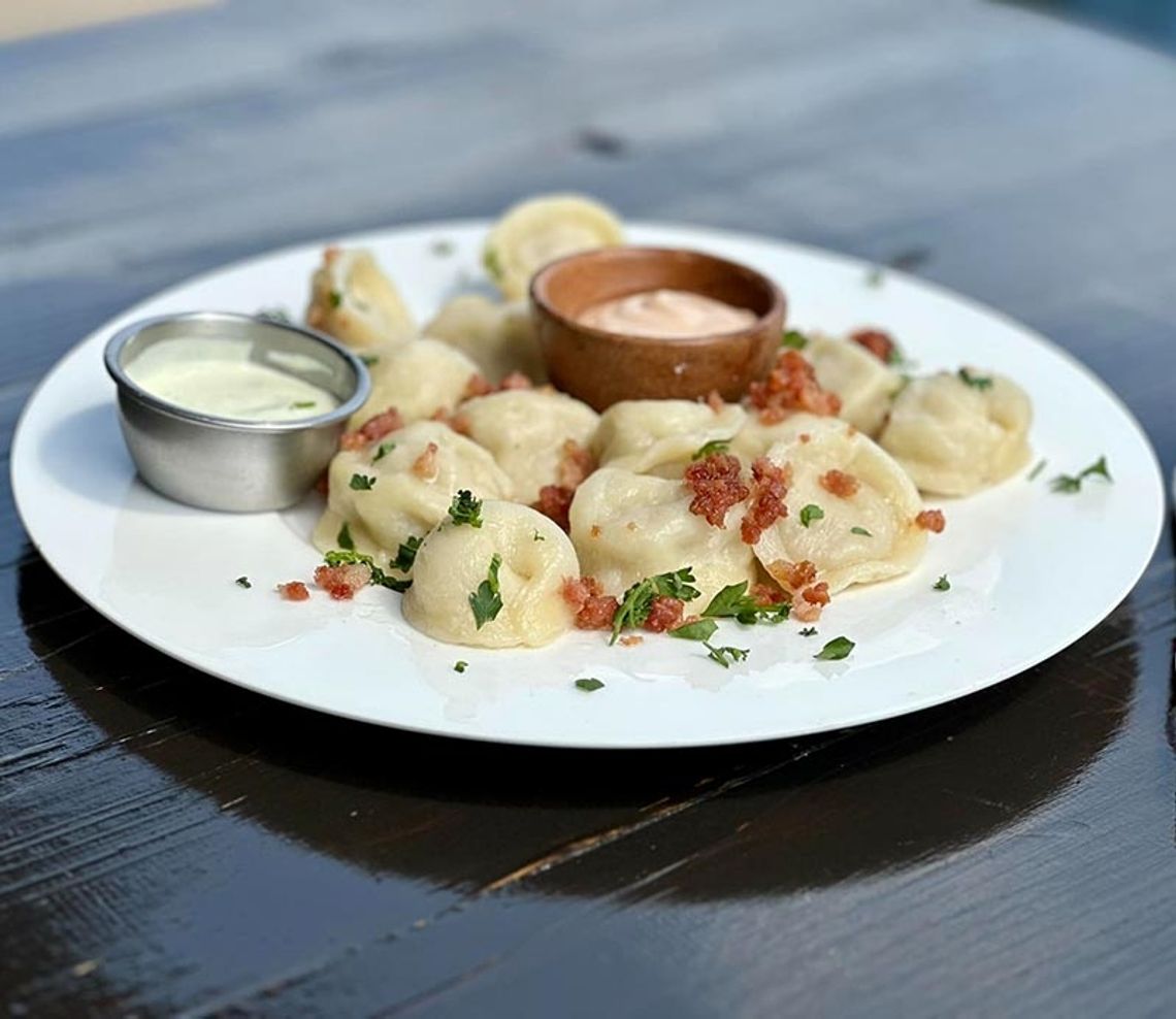 Polskie smaki zapamiętane z dzieciństwa w Tata’s Pierogi  na obchodach Dnia Pieroga