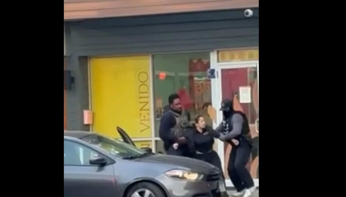 Pracownica wyciągnięta siłą przez ICE z przedszkola na oczach dzieci (WIDEO)