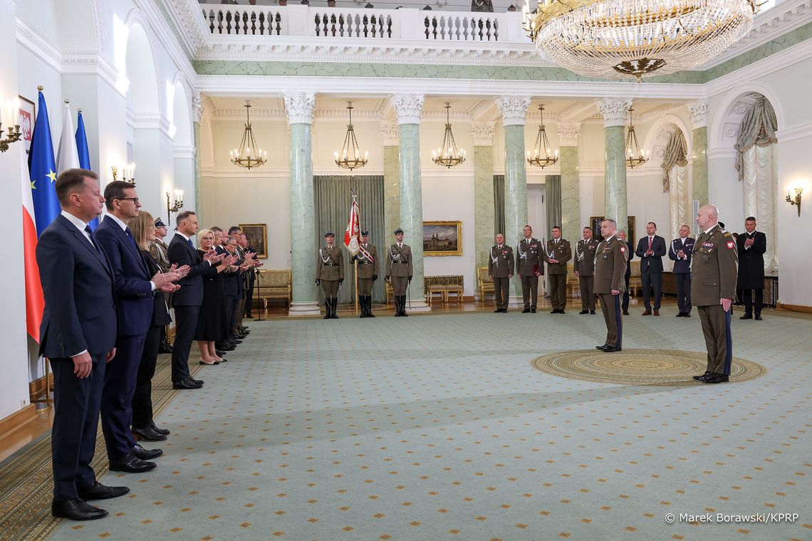 Prezydent mianował Wiesława Kukułę na stanowisko Szefa Sztabu Generalnego, a Macieja Klisza na stanowisko Dowódcy Operacyjnego Rodzajów Sił Zbrojnych